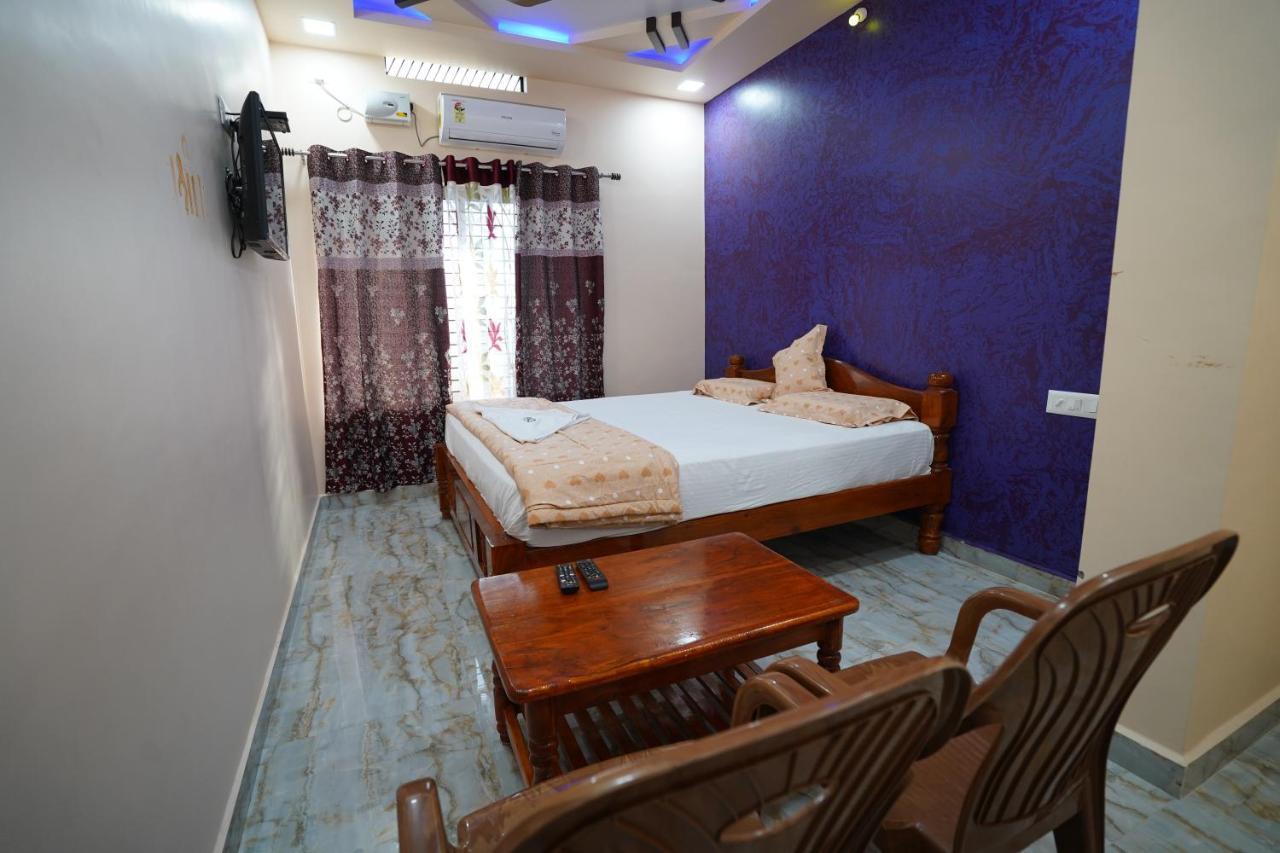 Akash Homestay Hampi Bagian luar foto