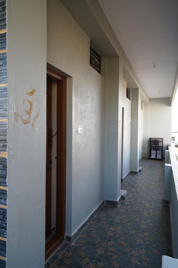 Akash Homestay Hampi Bagian luar foto