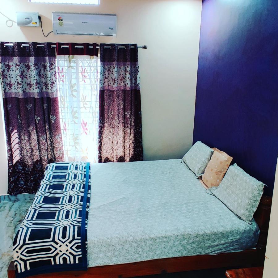Akash Homestay Hampi Bagian luar foto